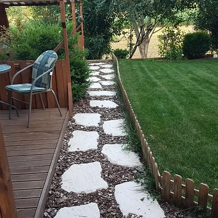 Asso Bed & Breakfast