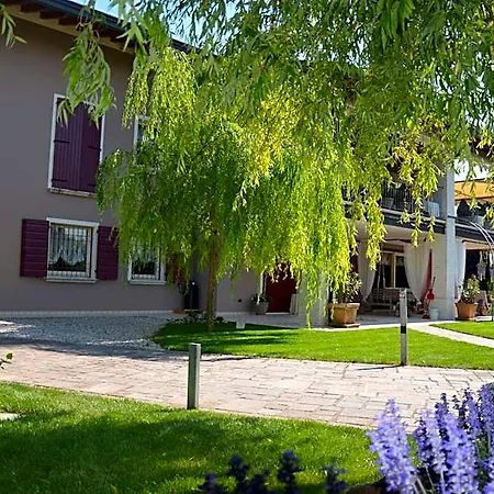 Asso Bed and breakfast 3*
