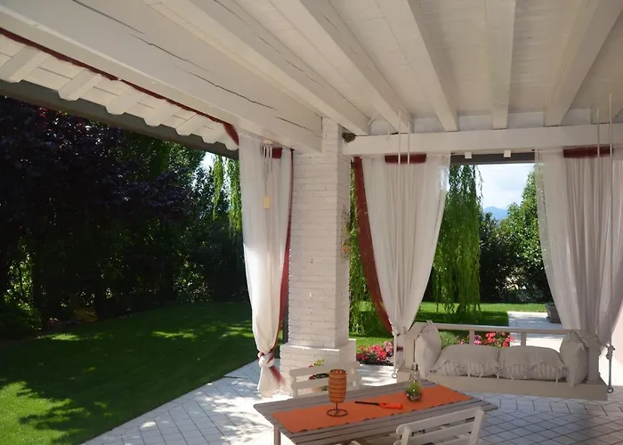 Asso Bed & Breakfast Manerba del Garda